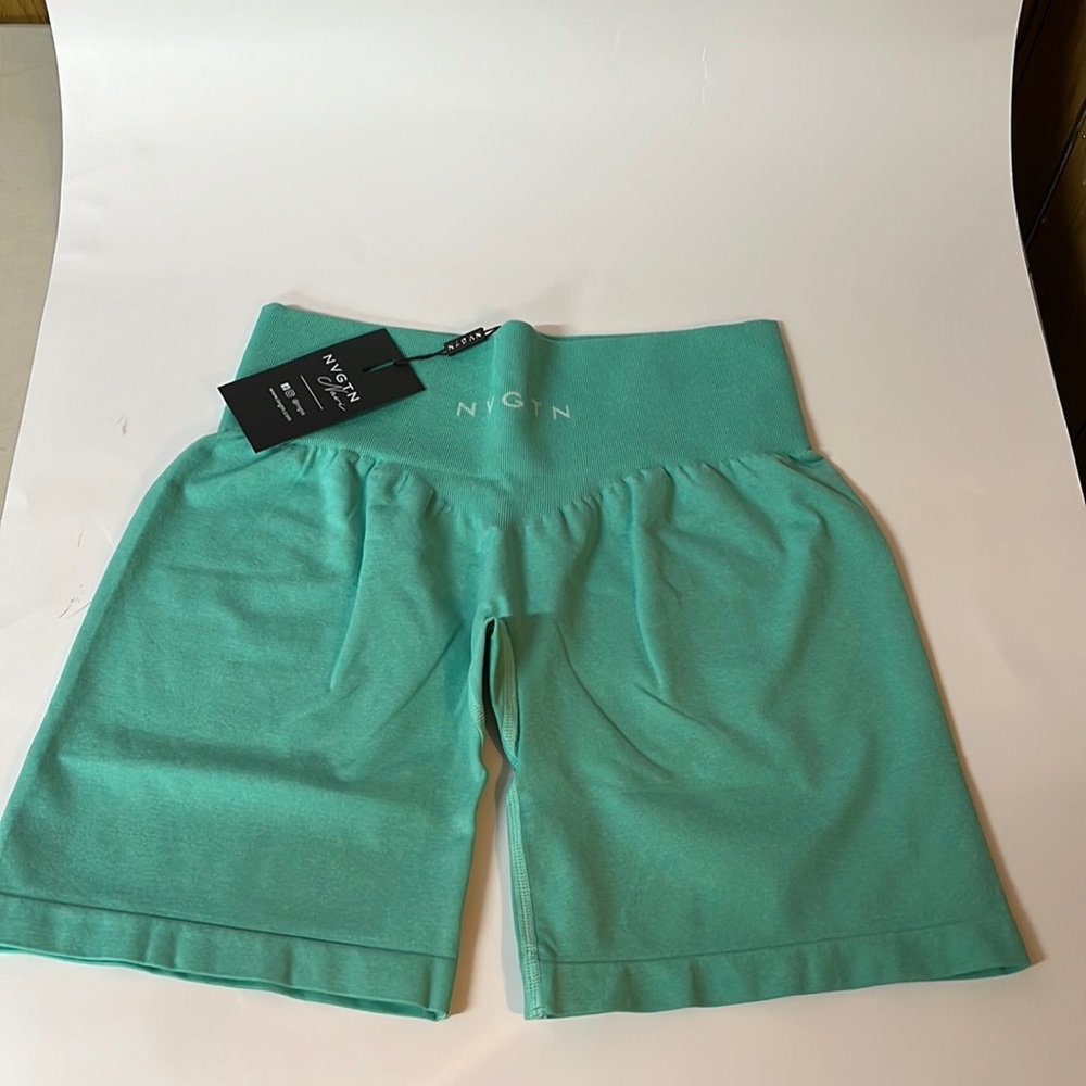 Nvgtn pro shorts size medium